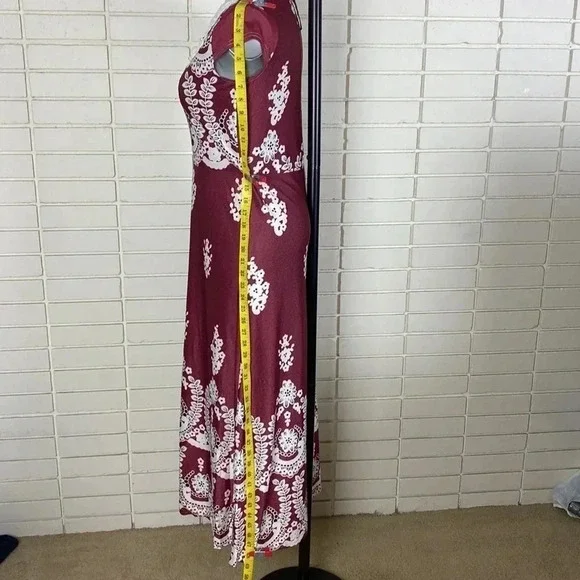 NWT burgundy floral lace print maximalist maxi feminine shift dress  medium - Picture 9 of 12